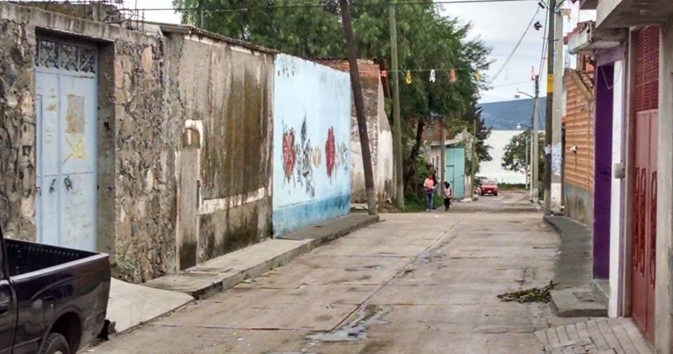 abandoned alley